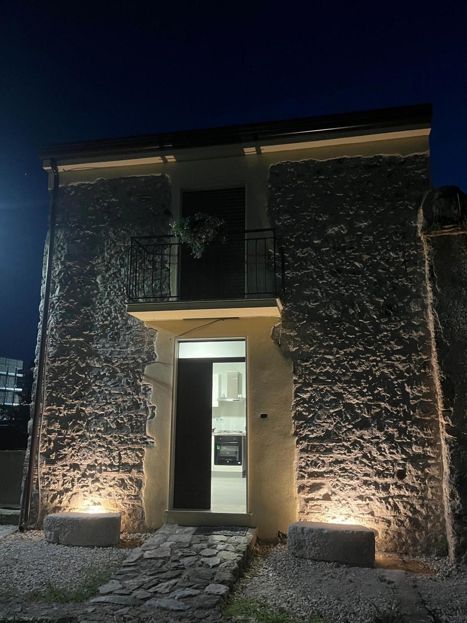 Casa Semeria Certosa Di Padula Exterior foto